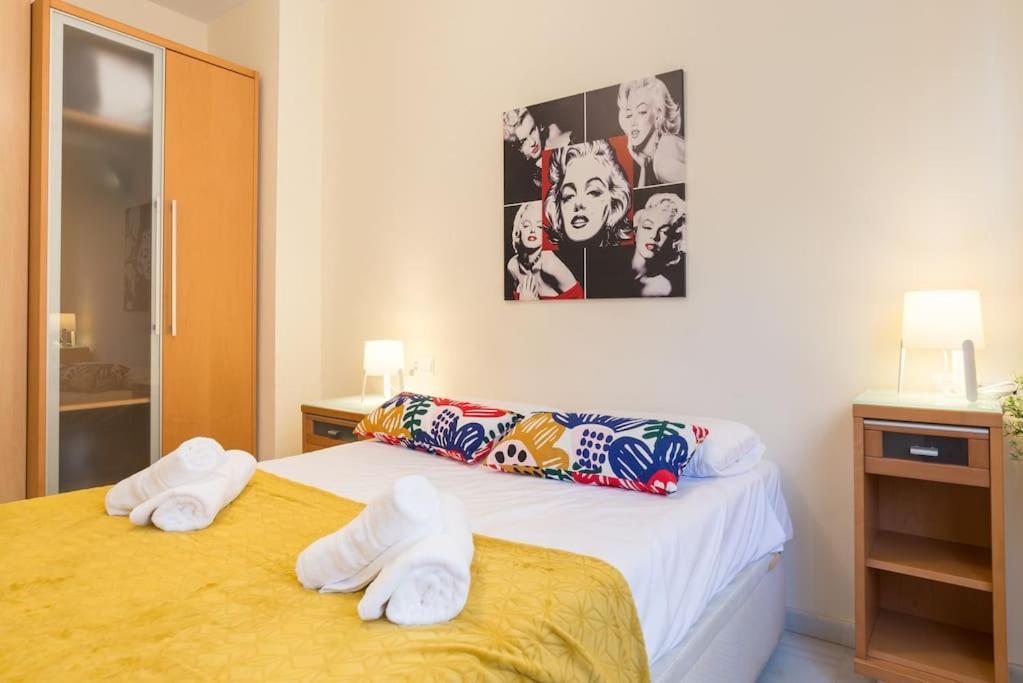 Lejlighed Bright, Quiet And Ground Floor In The Center